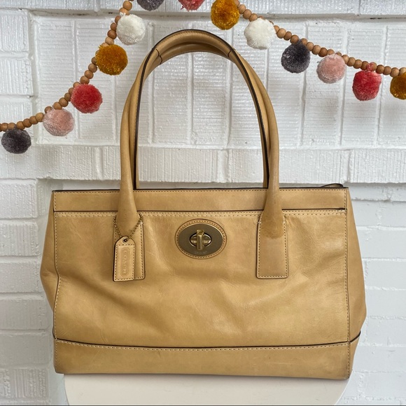 Handbags - Large Coach leather handbag purse sand/camel color
